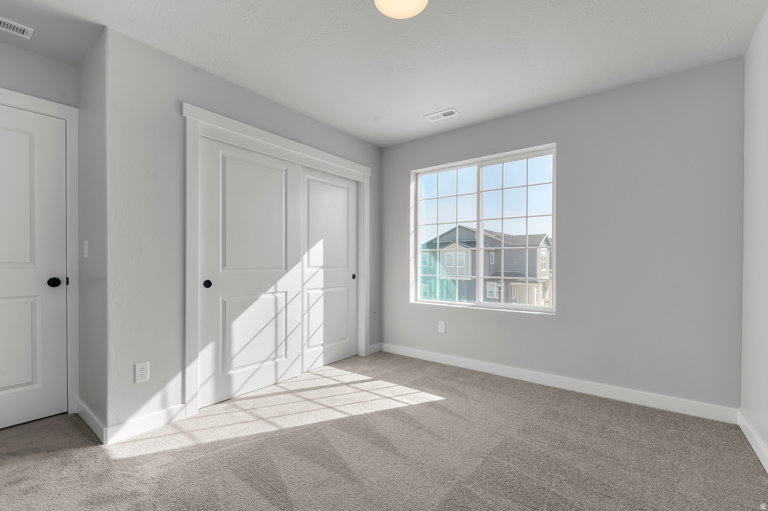 2562 S SINBAD WAY, Magna, UT, 84044