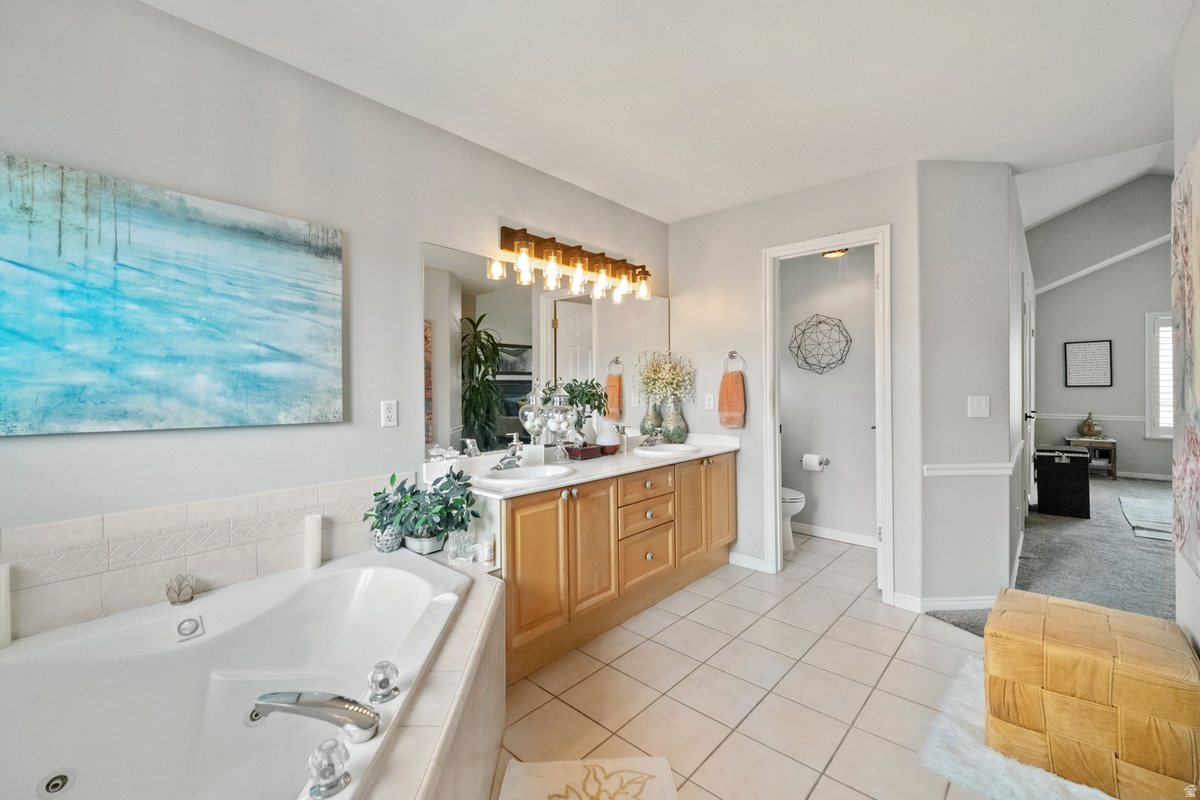 9092 S ENCHANTED OAK LN E, Sandy, UT, 84094