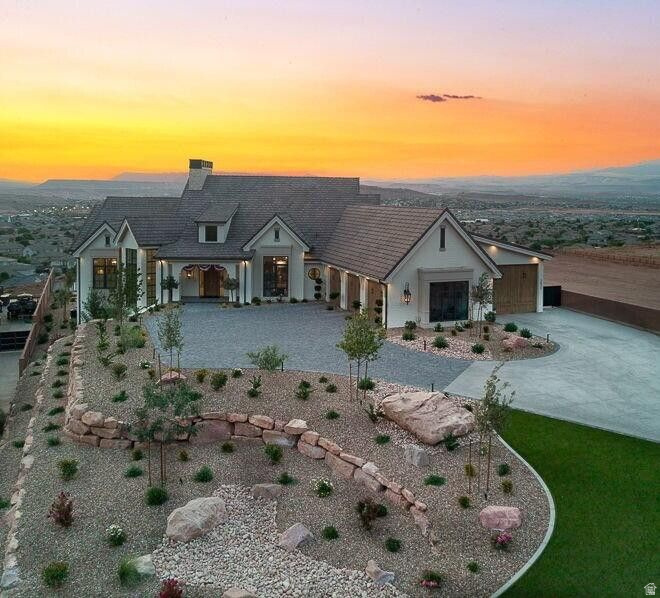 1389 E POWERHOUSE LN S, Moab, UT, 84532