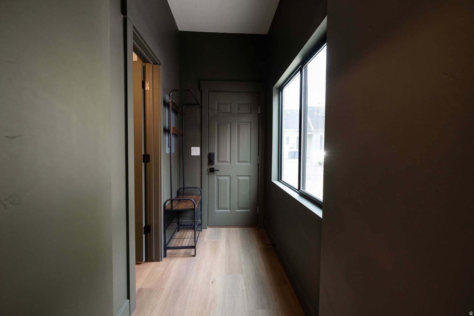 937 E 300 S, Salt  Lake  City, UT, 84101