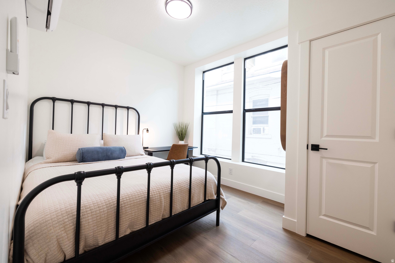 937 E 300 S, Salt  Lake  City, UT, 84101