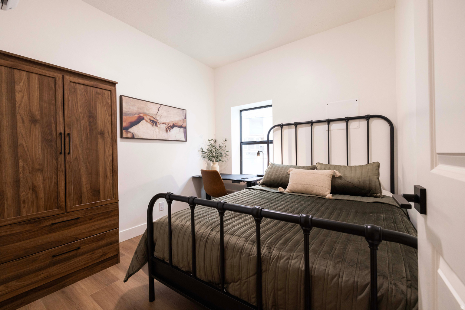 937 E 300 S, Salt  Lake  City, UT, 84101