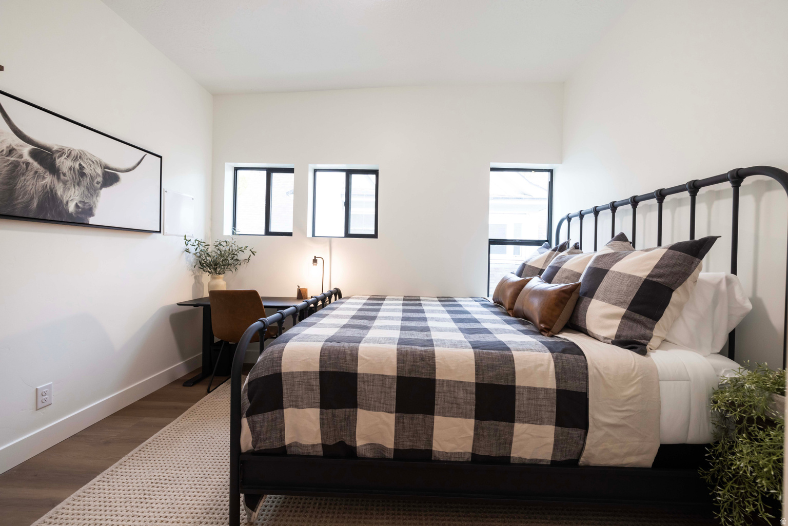 937 E 300 S, Salt  Lake  City, UT, 84101