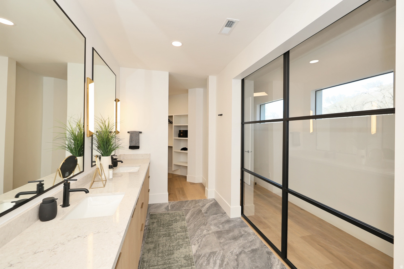 1306 E VICTOR LN, Draper, UT, 84020