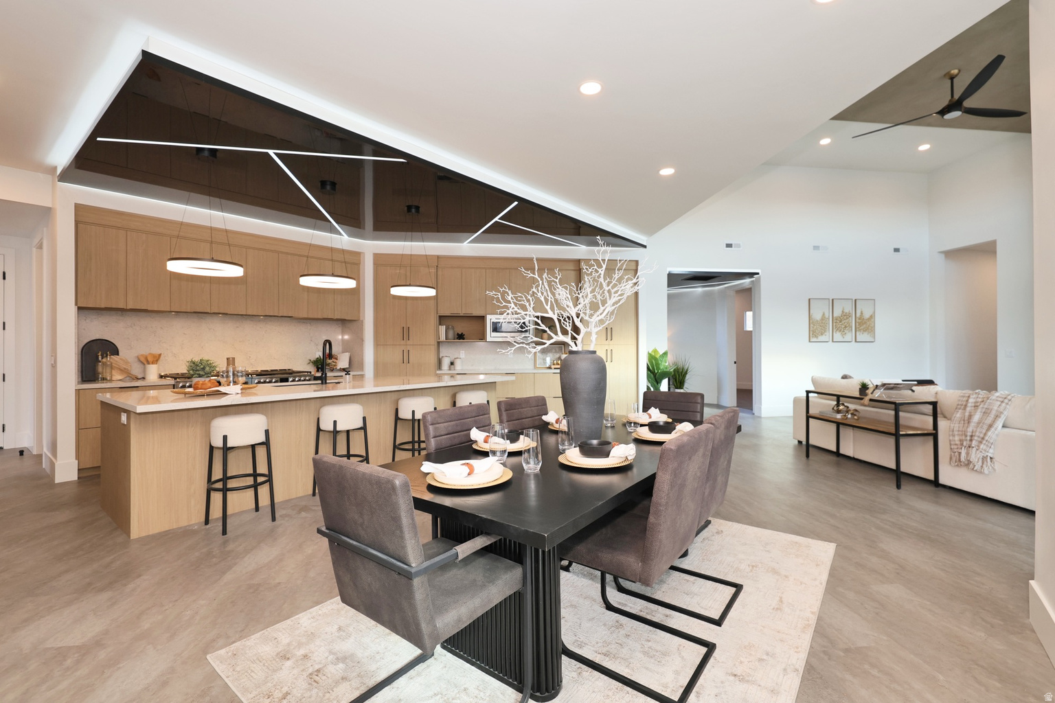 1306 E VICTOR LN, Draper, UT, 84020
