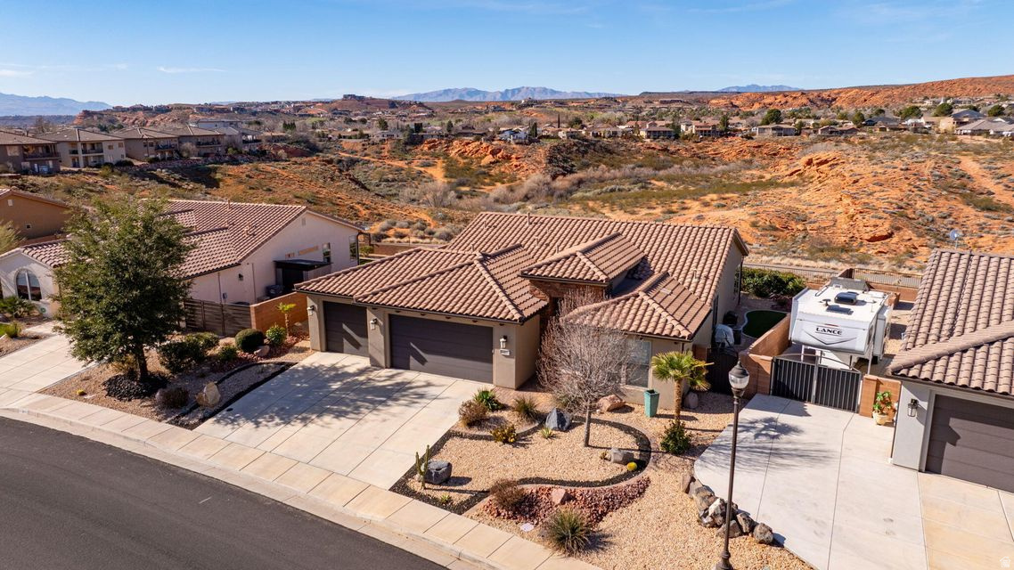 687 N MILLCREEK SPRINGS DR, Washington, UT, 84780