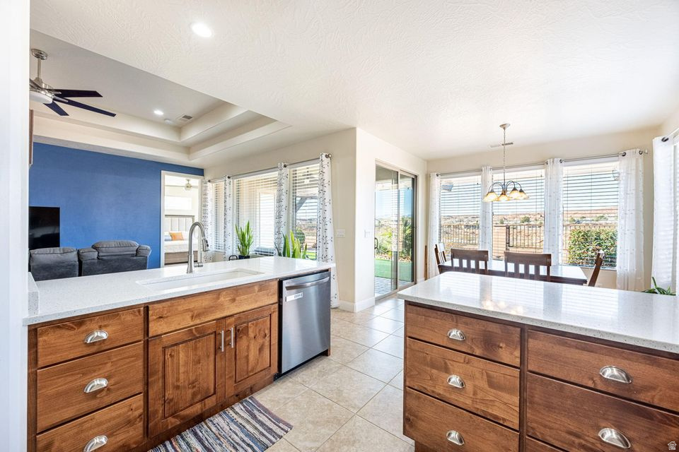 687 N MILLCREEK SPRINGS DR, Washington, UT, 84780