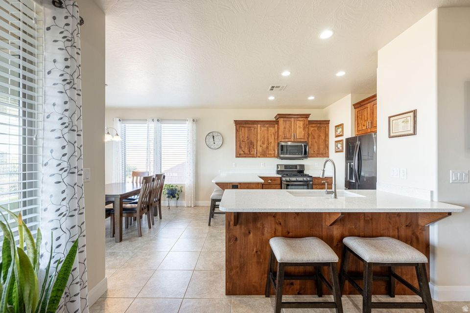 687 N MILLCREEK SPRINGS DR, Washington, UT, 84780