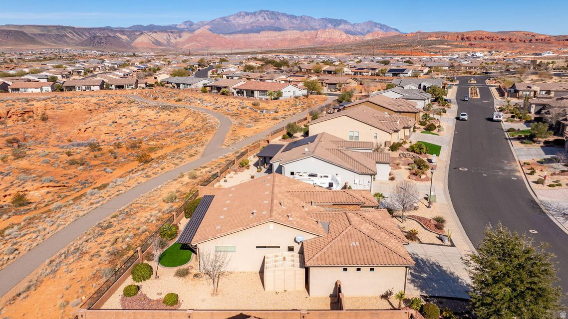 687 N MILLCREEK SPRINGS DR, Washington, UT, 84780