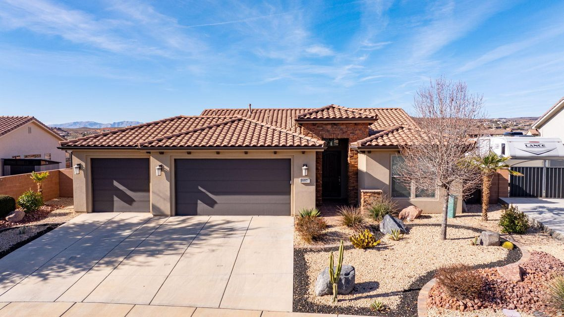 687 N MILLCREEK SPRINGS DR, Washington, UT, 84780