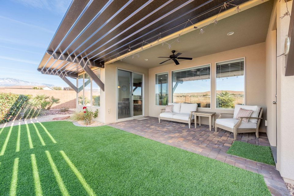 687 N MILLCREEK SPRINGS DR, Washington, UT, 84780