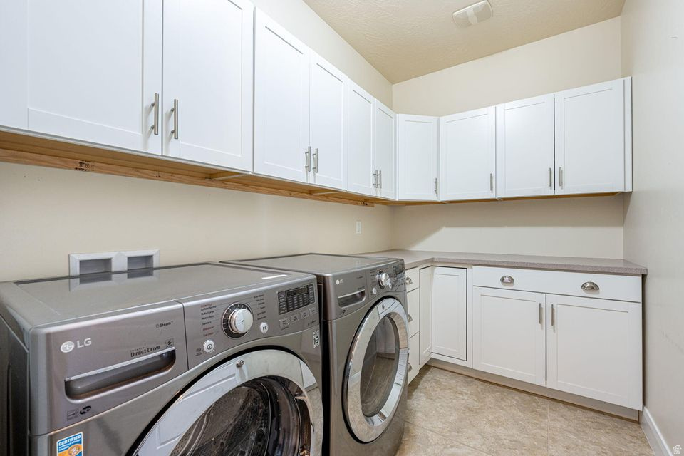 687 N MILLCREEK SPRINGS DR, Washington, UT, 84780