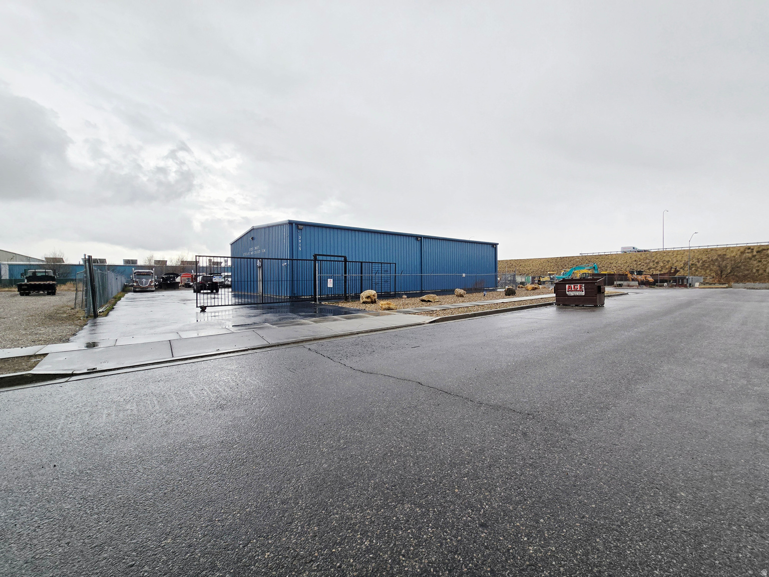 3915 W IRON ROSE PL, Salt  Lake  City, UT, 84104