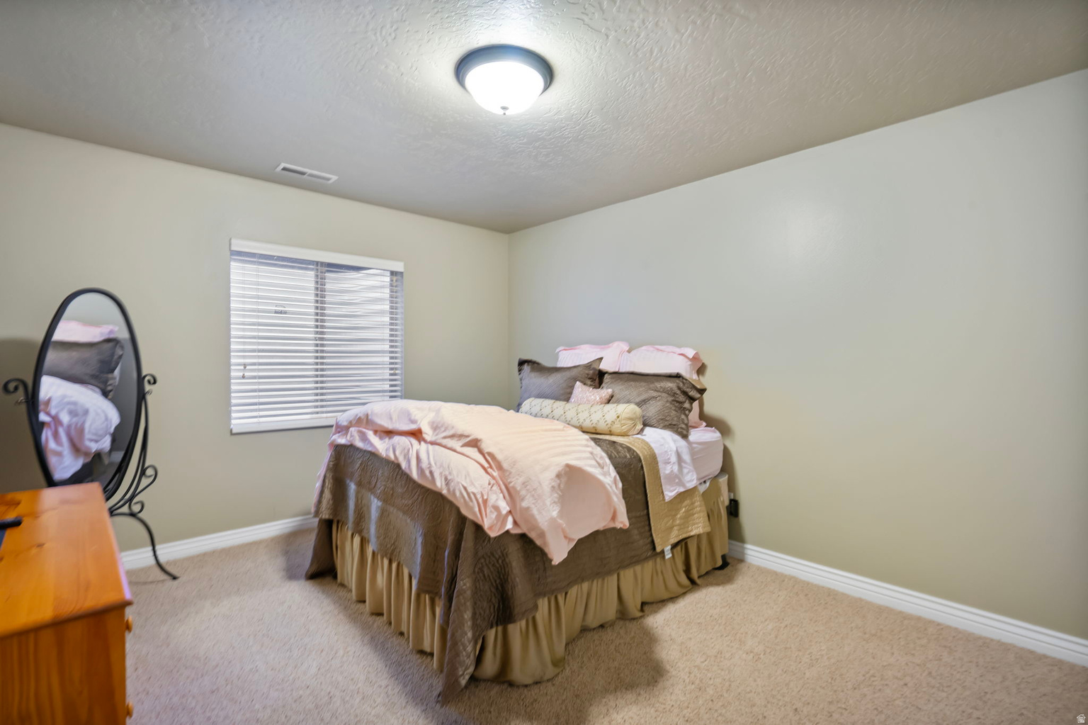 557 S 1470 E, Springville, UT, 84663