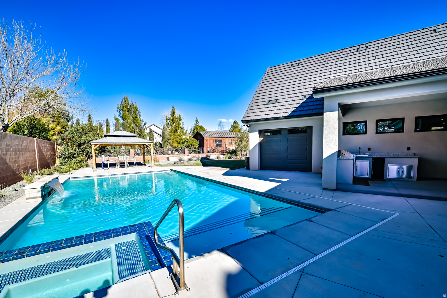 1283 N GALLEN ROAD RD W, Santa  Clara, UT, 84765