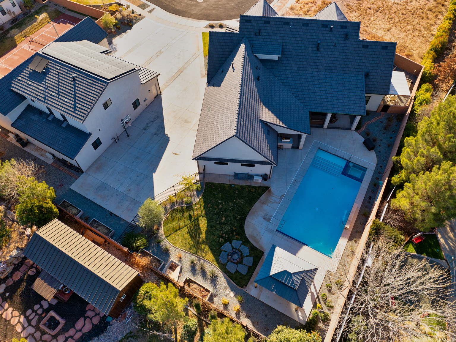 1283 N GALLEN ROAD RD W, Santa  Clara, UT, 84765