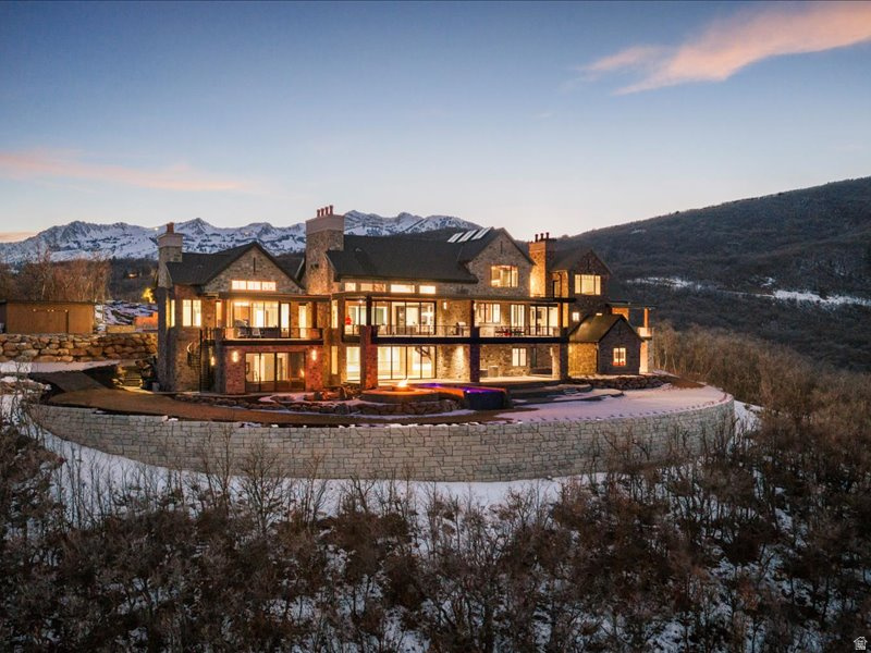 5734 E LEWIS POINT CIR, Huntsville, UT, 84317 5734 E LEWIS POINT CIR, Huntsville, UT, 84317