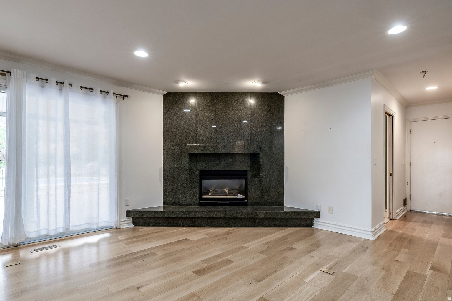 325 N FEDERAL HEIGHTS CIR, Salt  Lake  City, UT, 84103