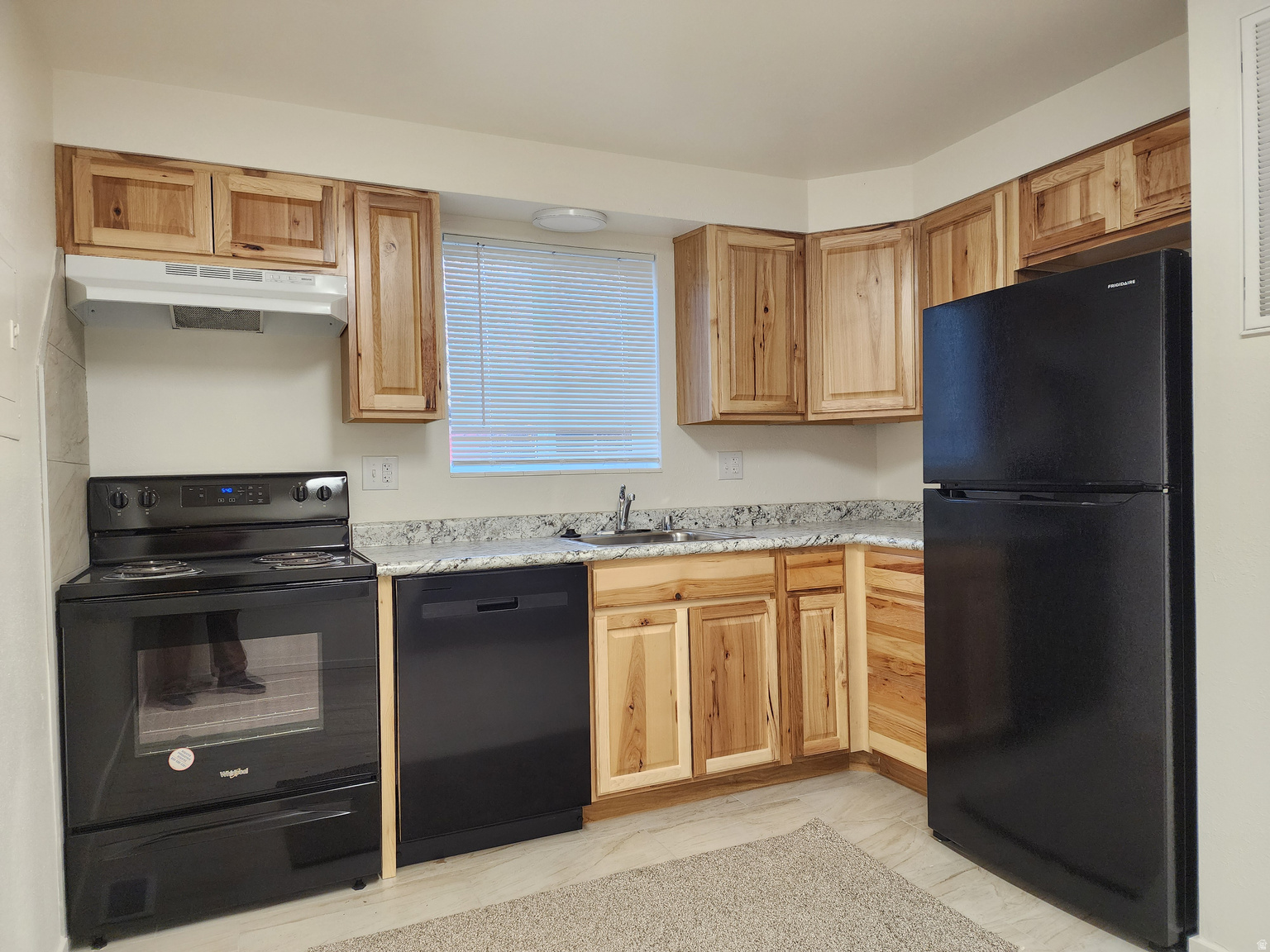 1068 S ELLEN CIR, Orem, UT, 84058