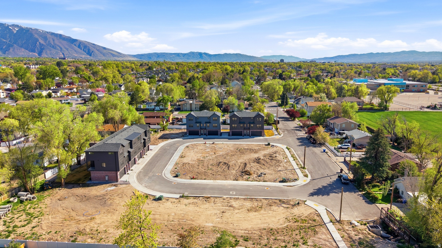 330 E 7635 S, Sandy, UT, 84047