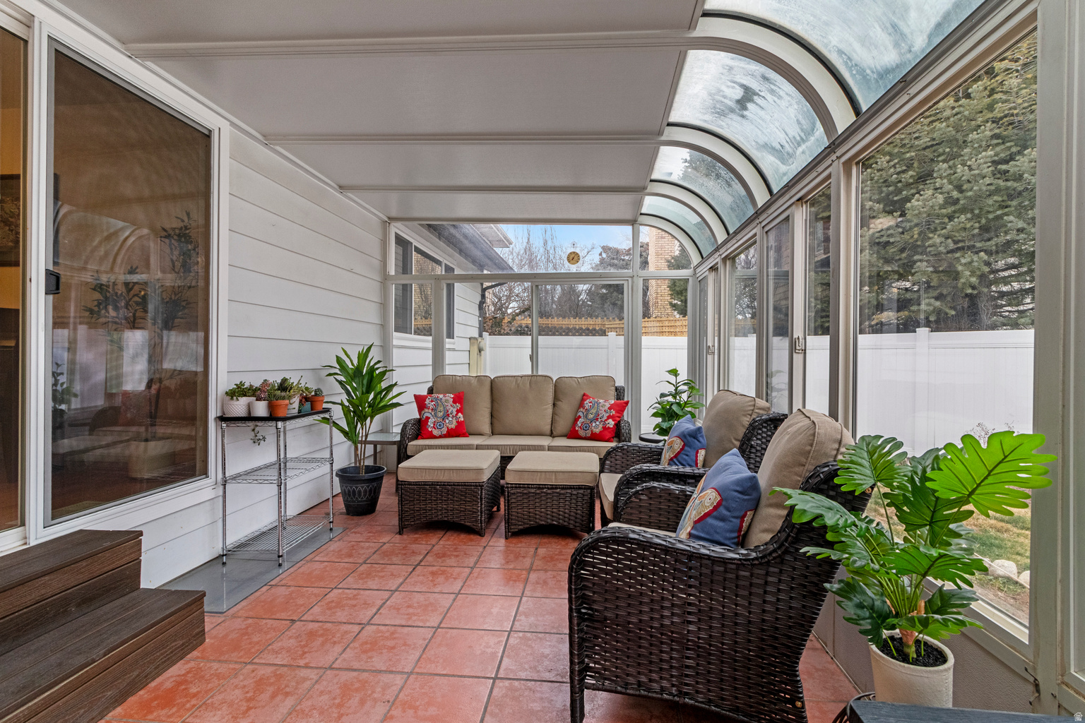 6191 S RAINSBOROUGH RD, Murray, UT, 84121