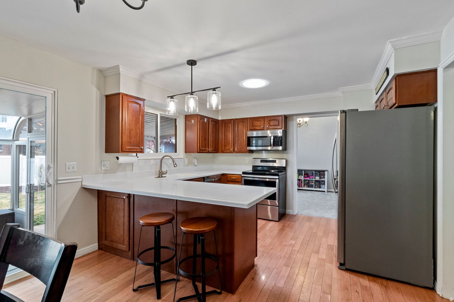 6191 S RAINSBOROUGH RD, Murray, UT, 84121