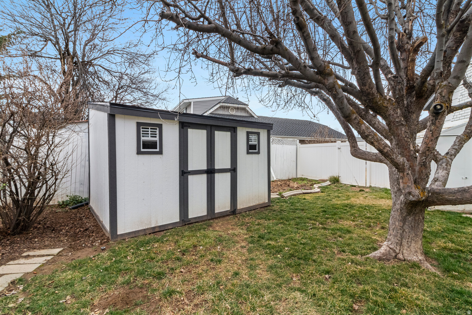 6191 S RAINSBOROUGH RD, Murray, UT, 84121