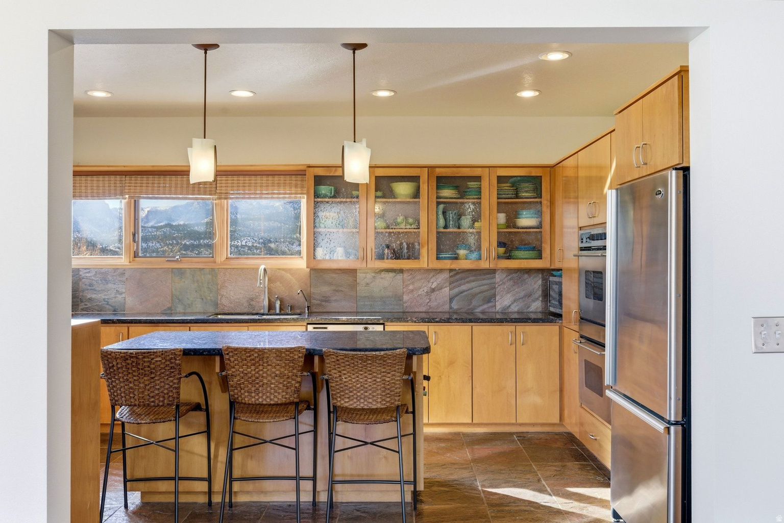 261 VALLEY VIEW DR, Springdale, UT, 84767