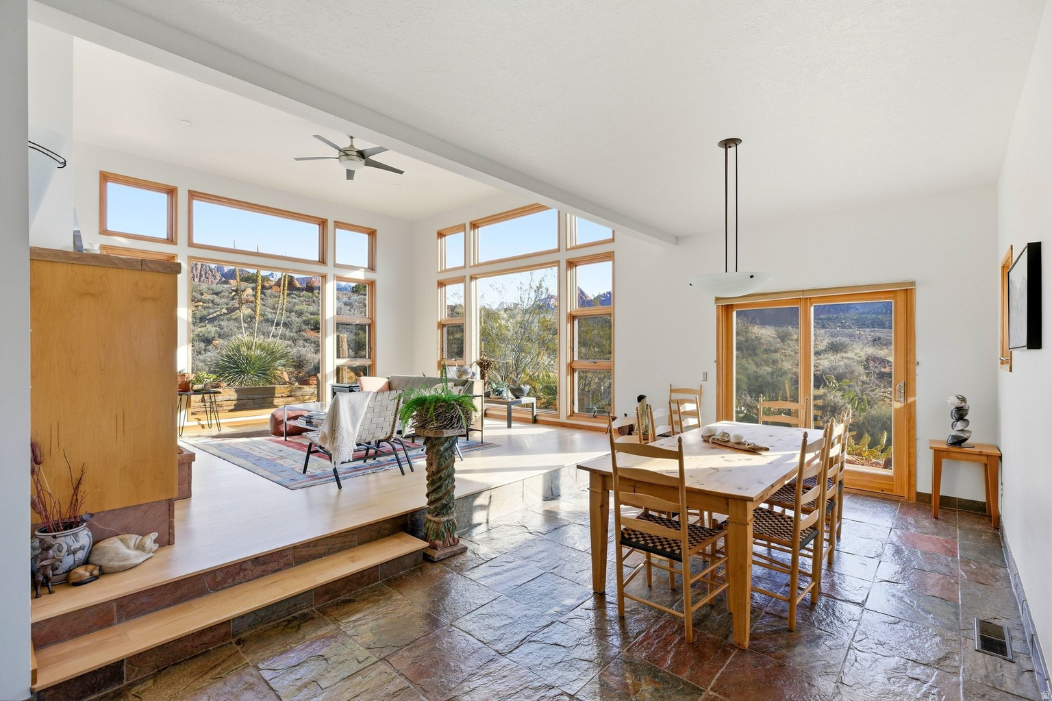 261 VALLEY VIEW DR, Springdale, UT, 84767