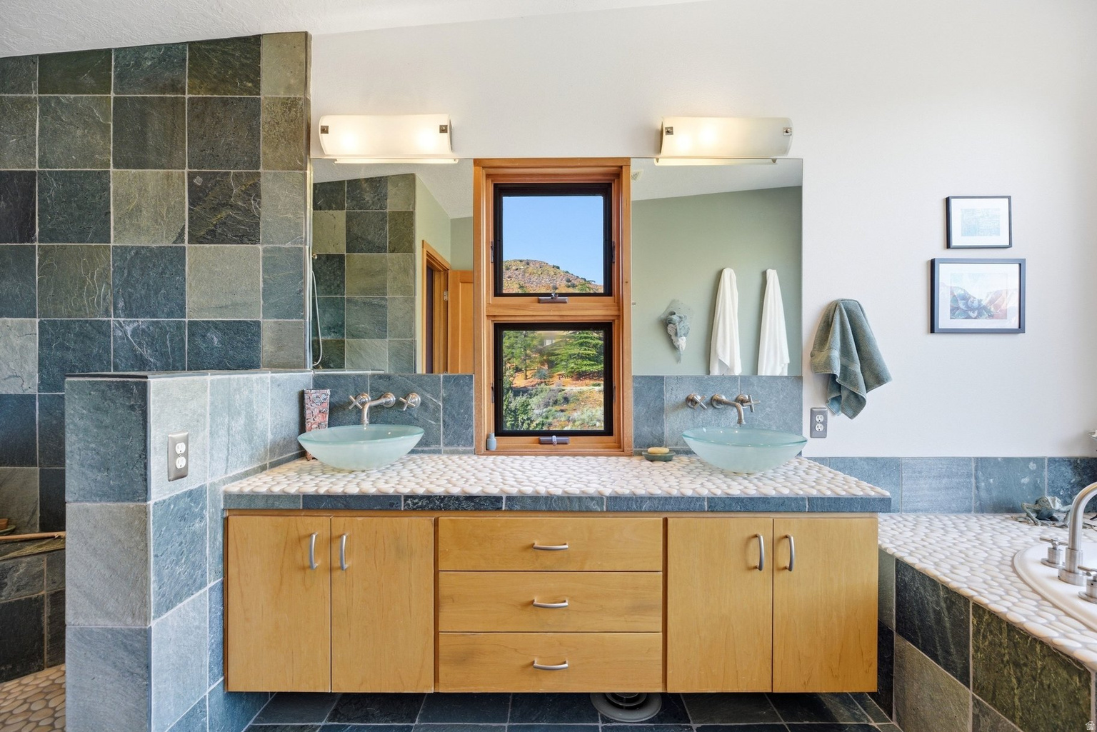 261 VALLEY VIEW DR, Springdale, UT, 84767