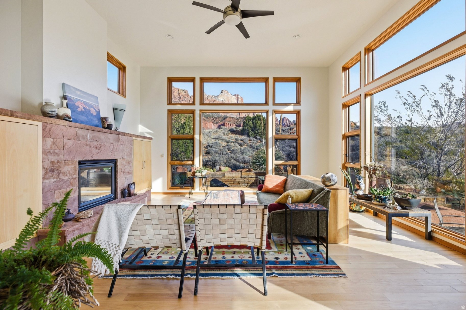 261 VALLEY VIEW DR, Springdale, UT, 84767