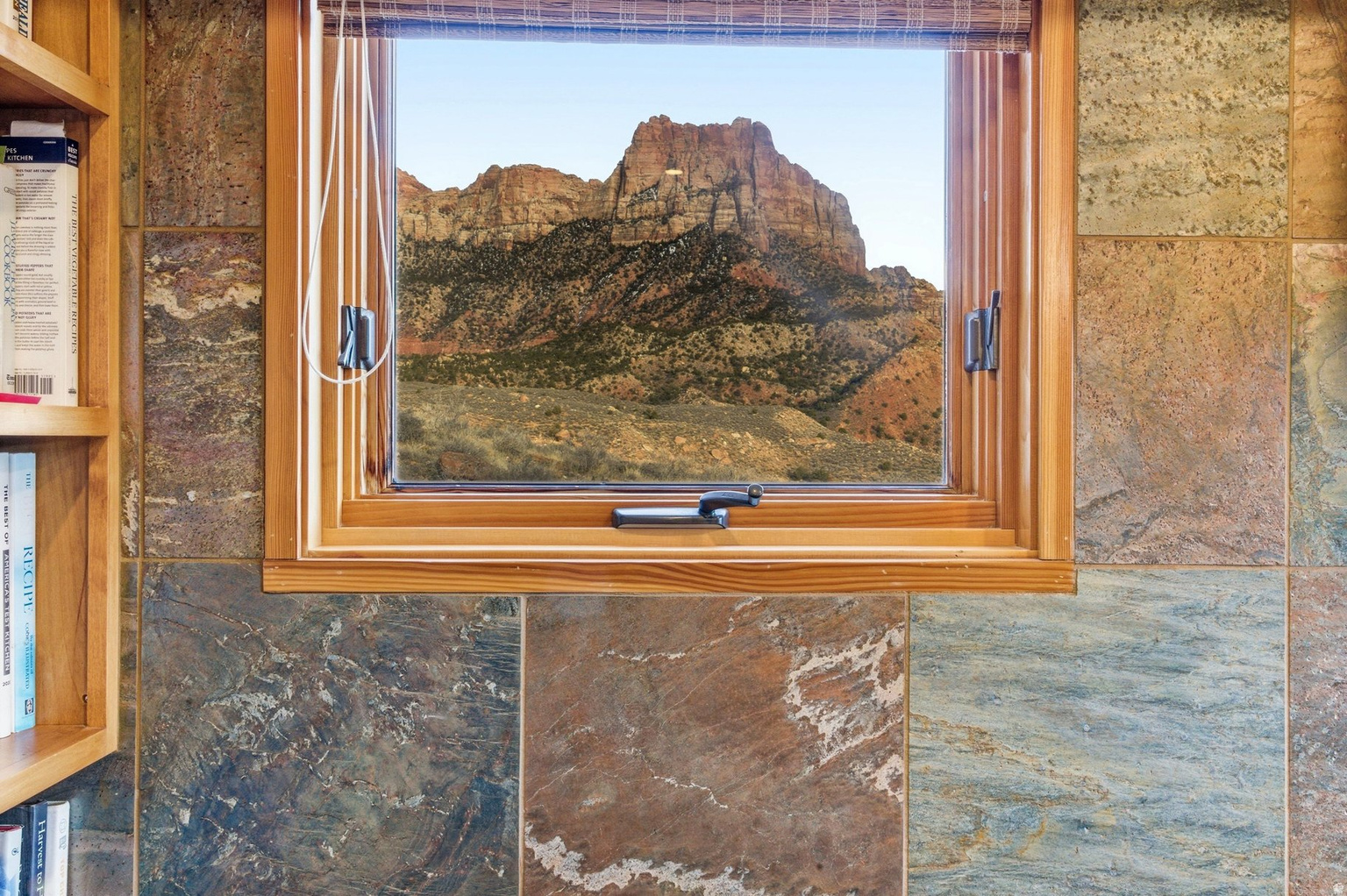 261 VALLEY VIEW DR, Springdale, UT, 84767