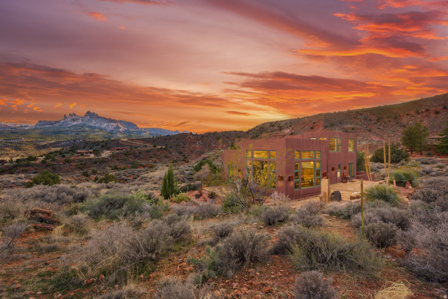 261 VALLEY VIEW DR, Springdale, UT, 84767