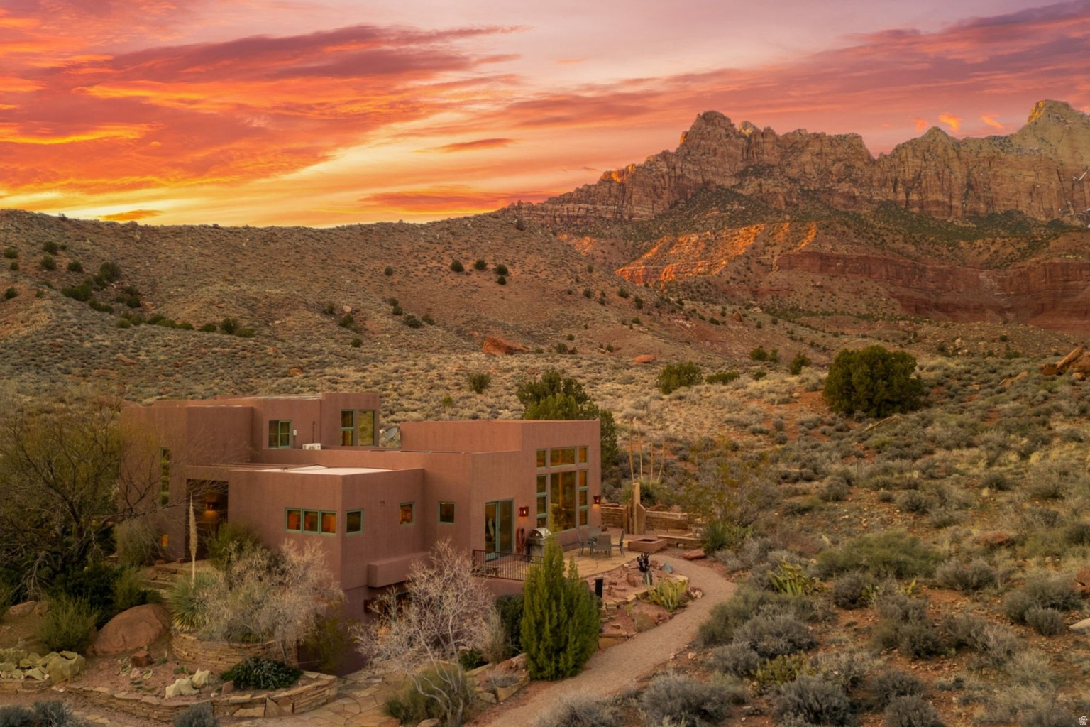 261 VALLEY VIEW DR, Springdale, UT, 84767