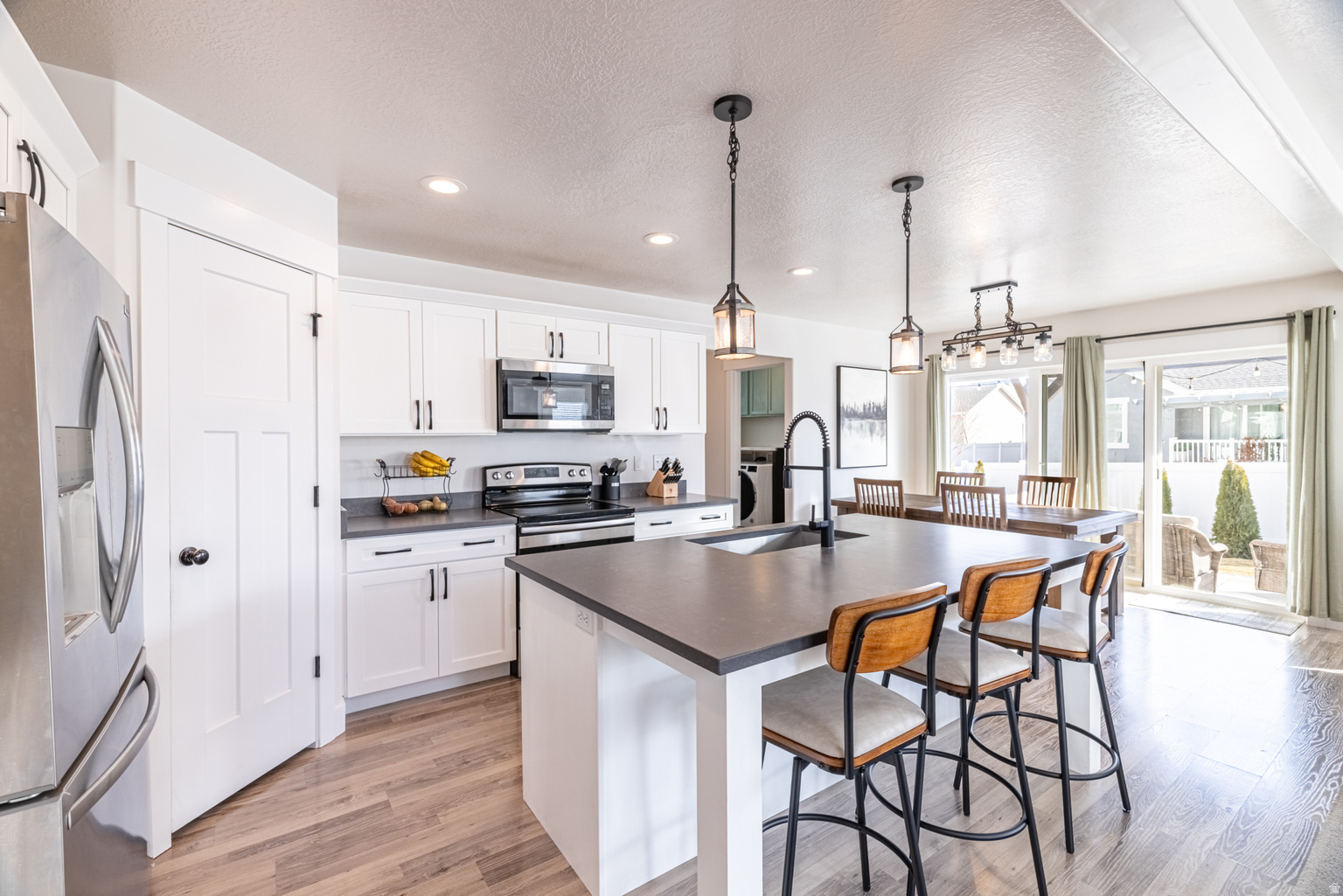 6757 W DRY PEAK DR S, Herriman, UT, 84096