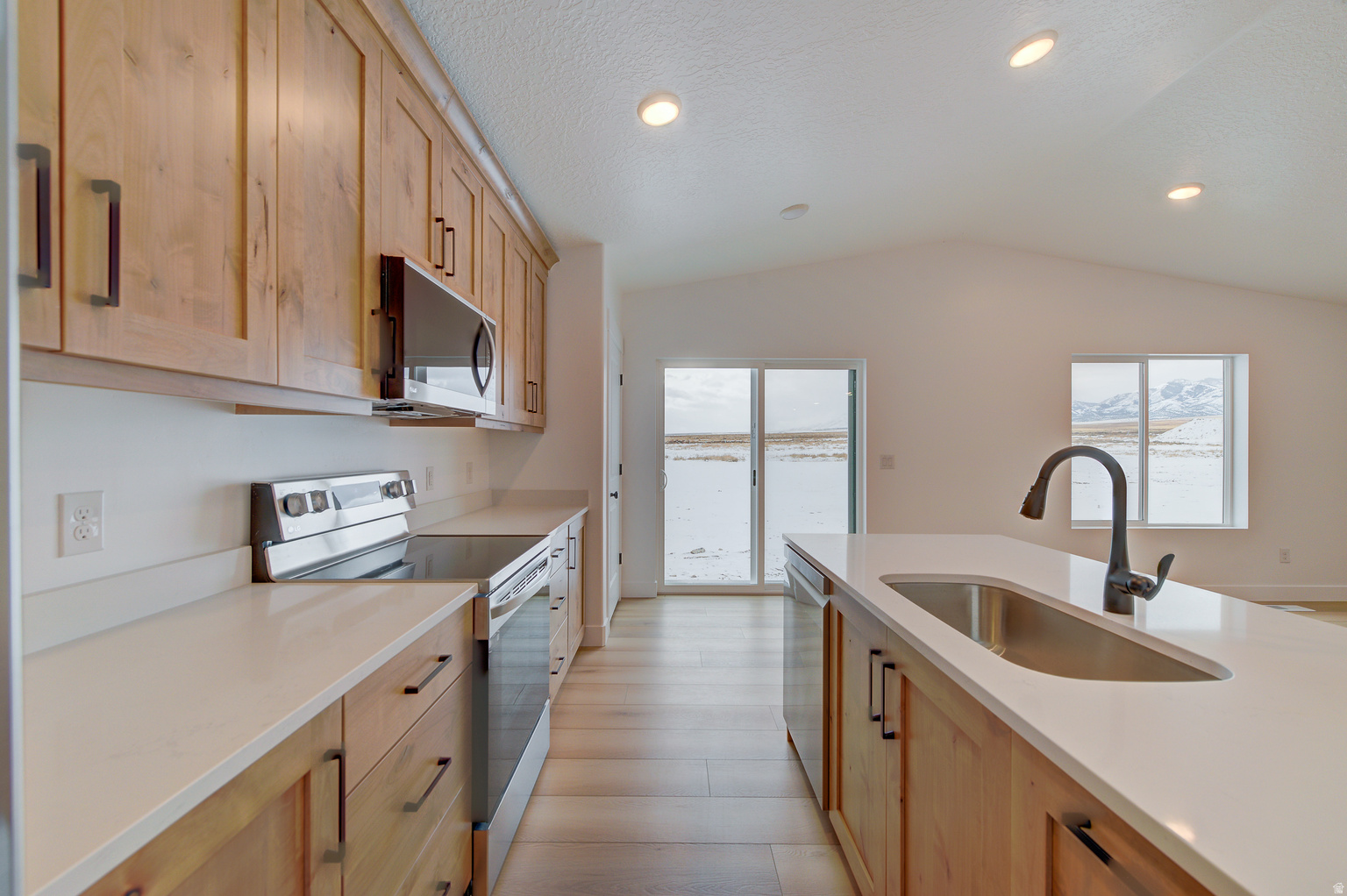 1863 N MANTLE WAY UNIT 403, Tooele, UT, 84074