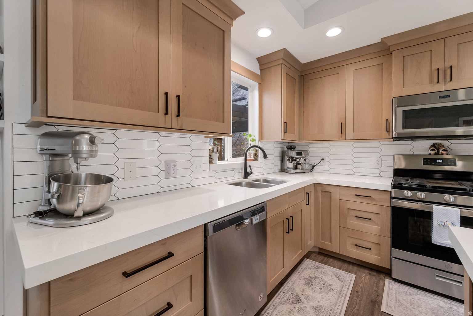 2328 W STEPHEN LN S, Riverton, UT, 84065