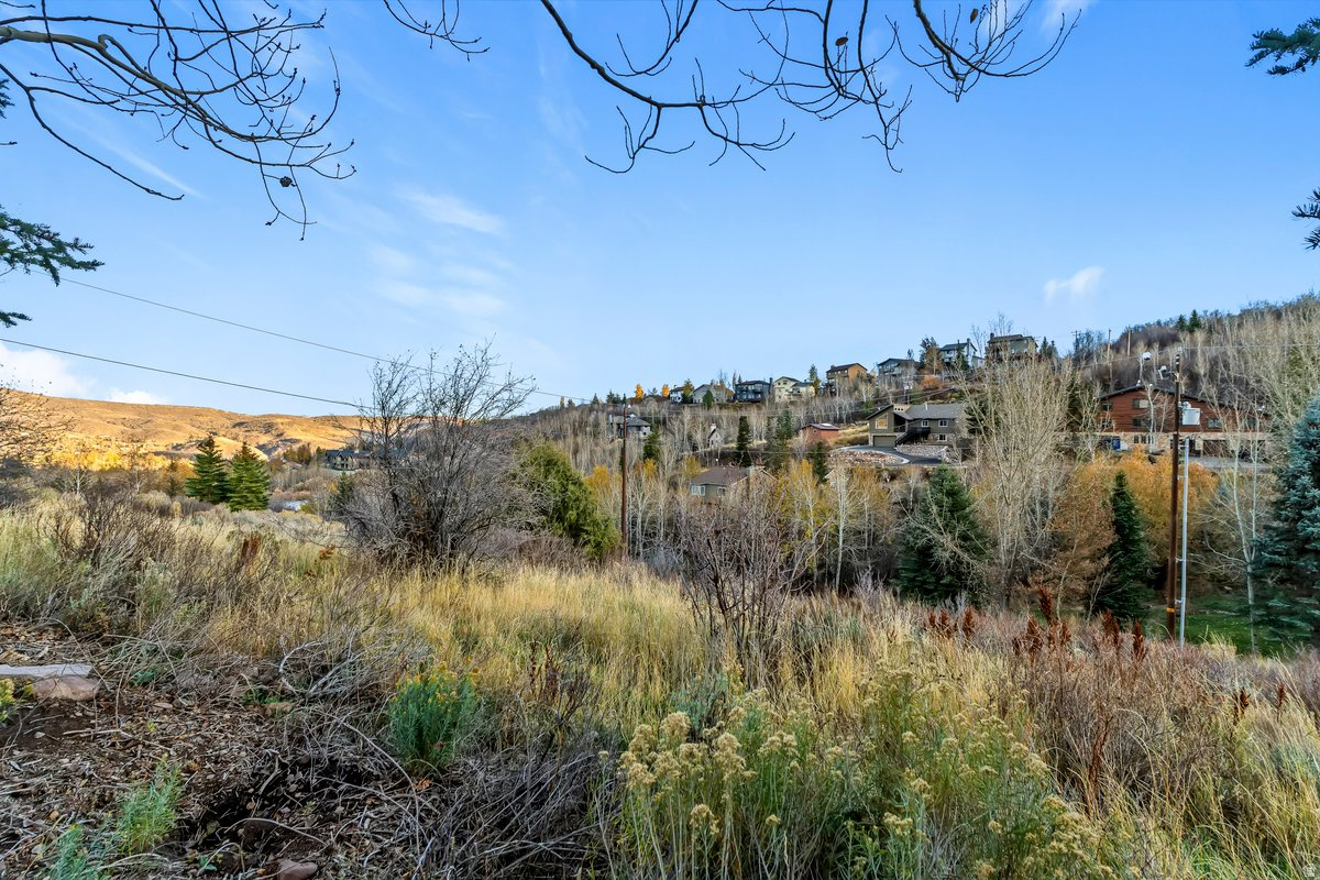 8762 N GORGOZA DR, Park  City, UT, 84098