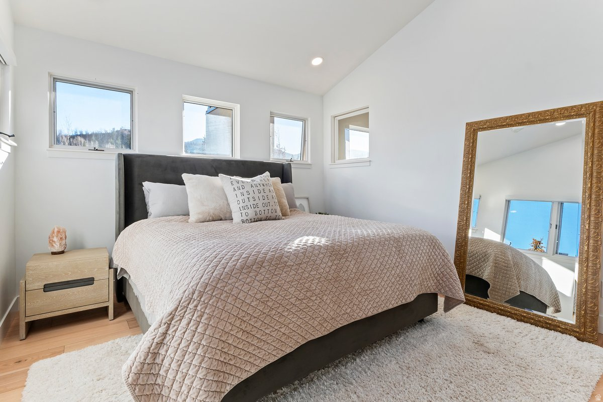 8762 N GORGOZA DR, Park  City, UT, 84098