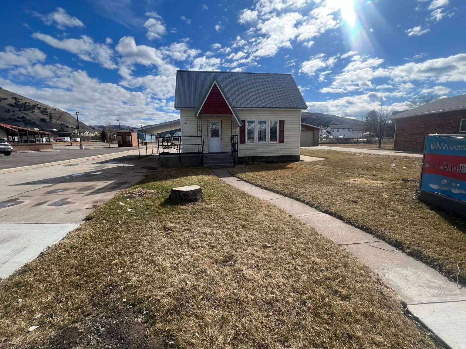 8315 S MAIN ST, Midvale, UT, 84047