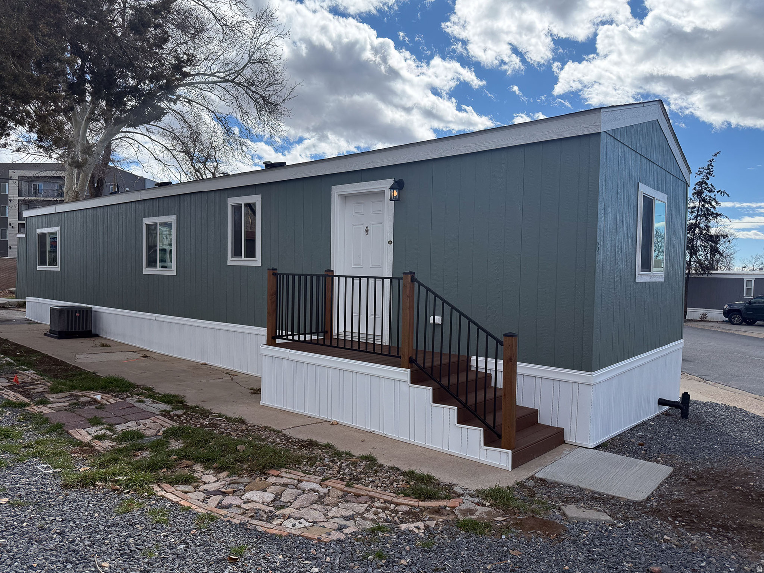3745 S DEER VALLEY DR W UNIT 145, Magna, UT, 84044