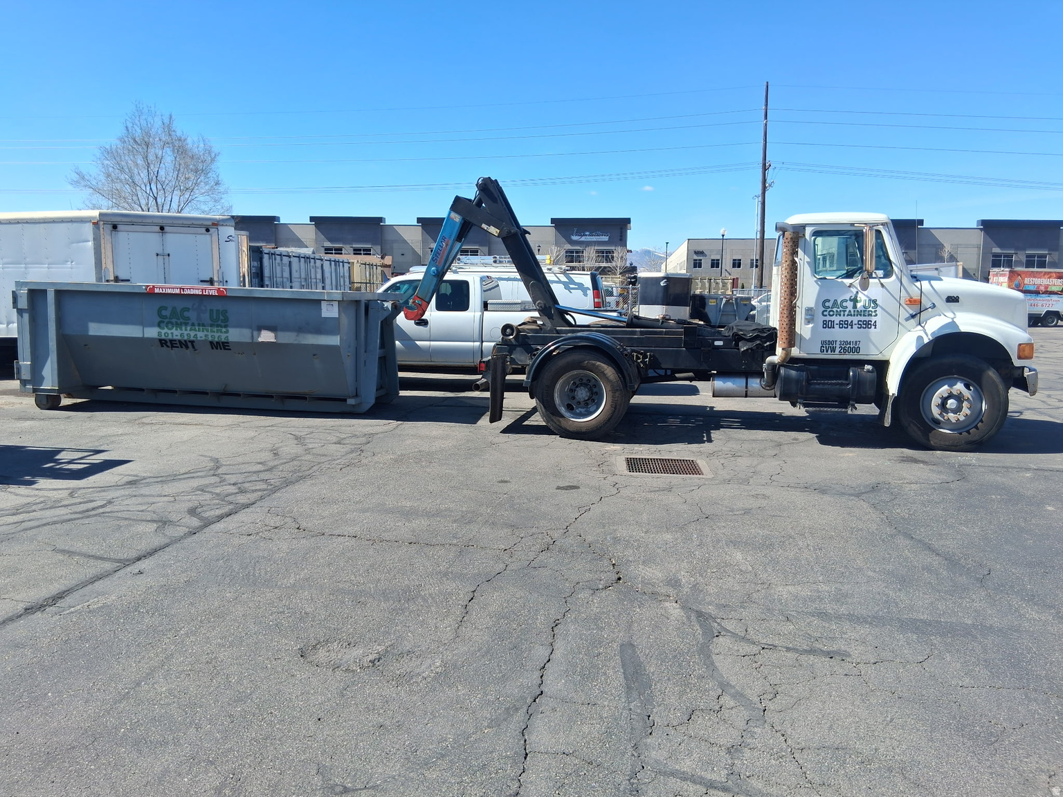 479 W UNIVERSAL CIRCLE CIR, Sandy, UT, 84070