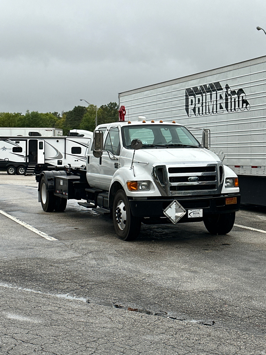 479 W UNIVERSAL CIRCLE CIR, Sandy, UT, 84070