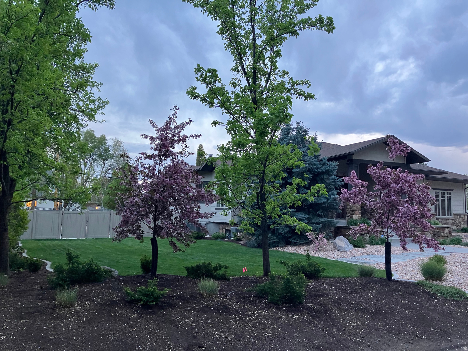 1932 E CHARLESTON LN, Holladay, UT, 84121