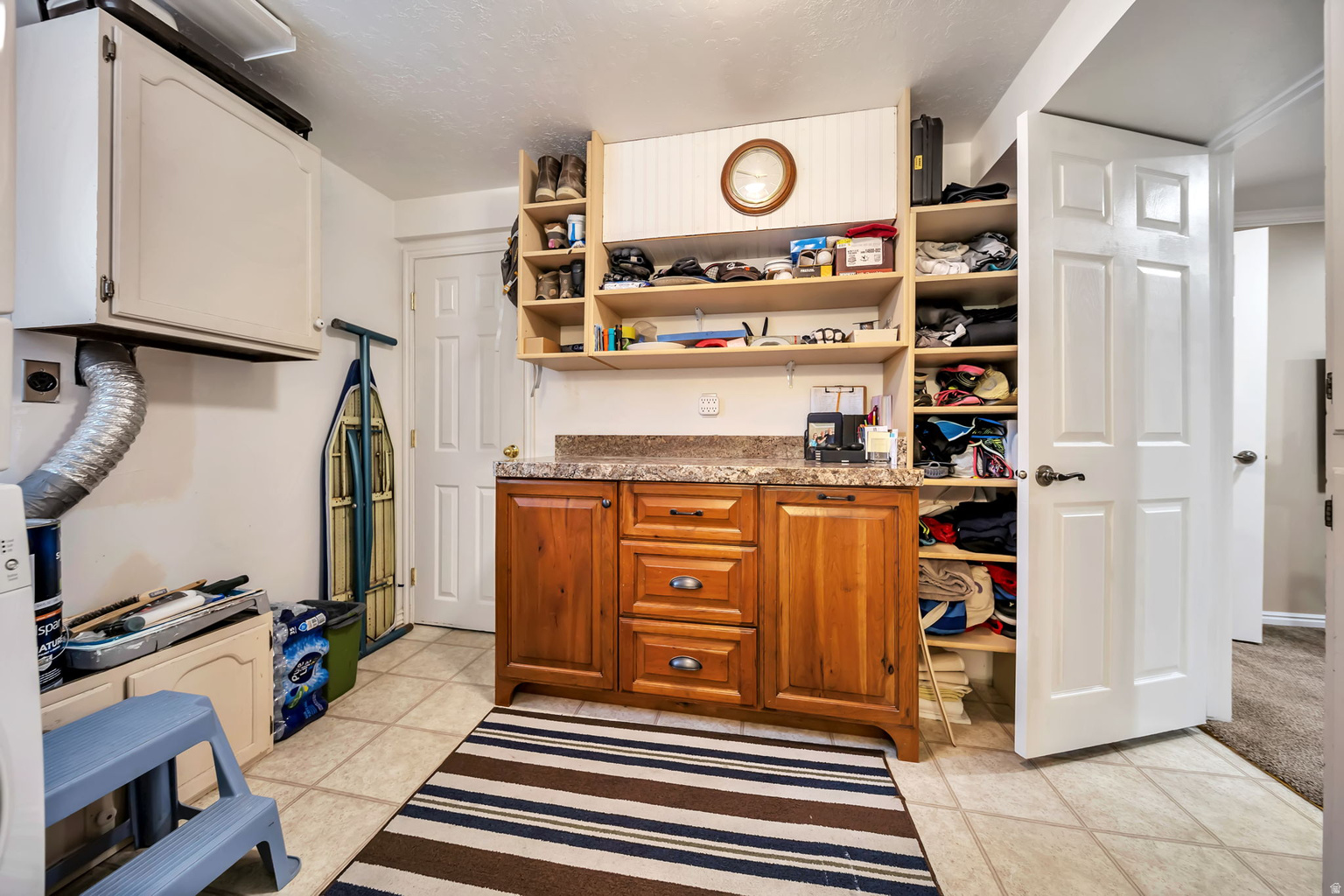 140 W PAULA DR S, Sandy, UT, 84070