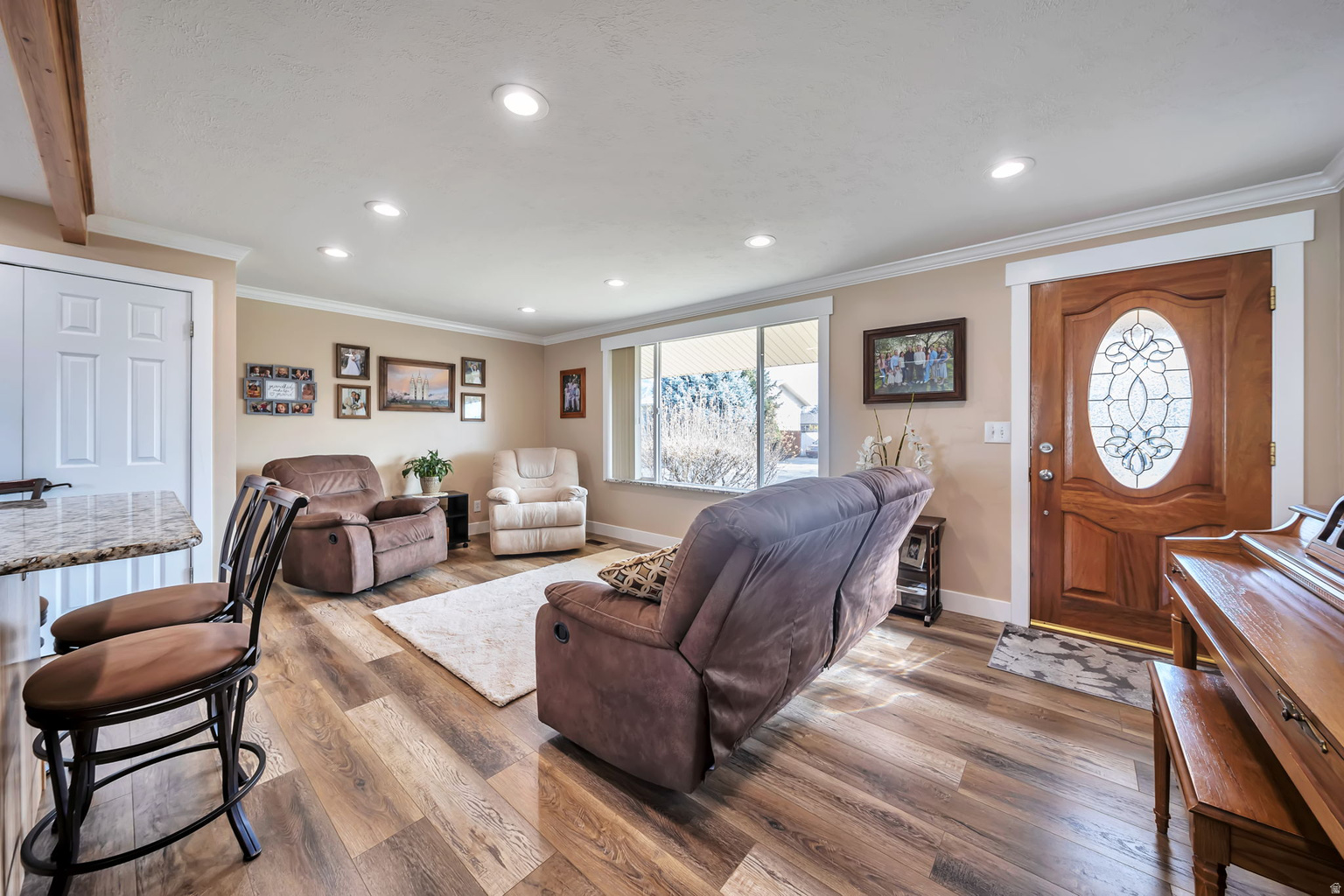 140 W PAULA DR S, Sandy, UT, 84070