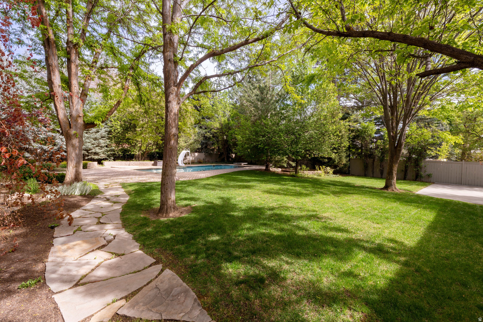 2620 E CASTO LN, Holladay, UT, 84117