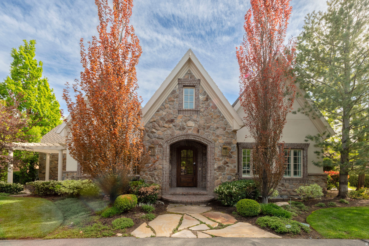 2620 E CASTO LN, Holladay, UT, 84117