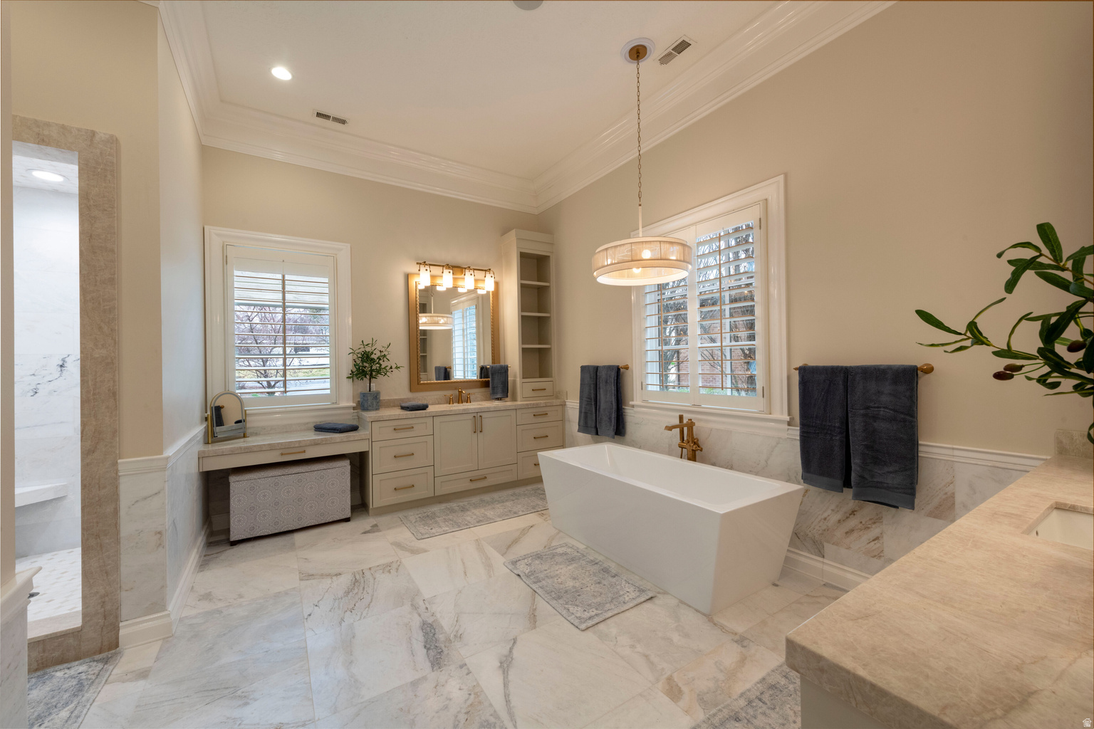 2620 E CASTO LN, Holladay, UT, 84117