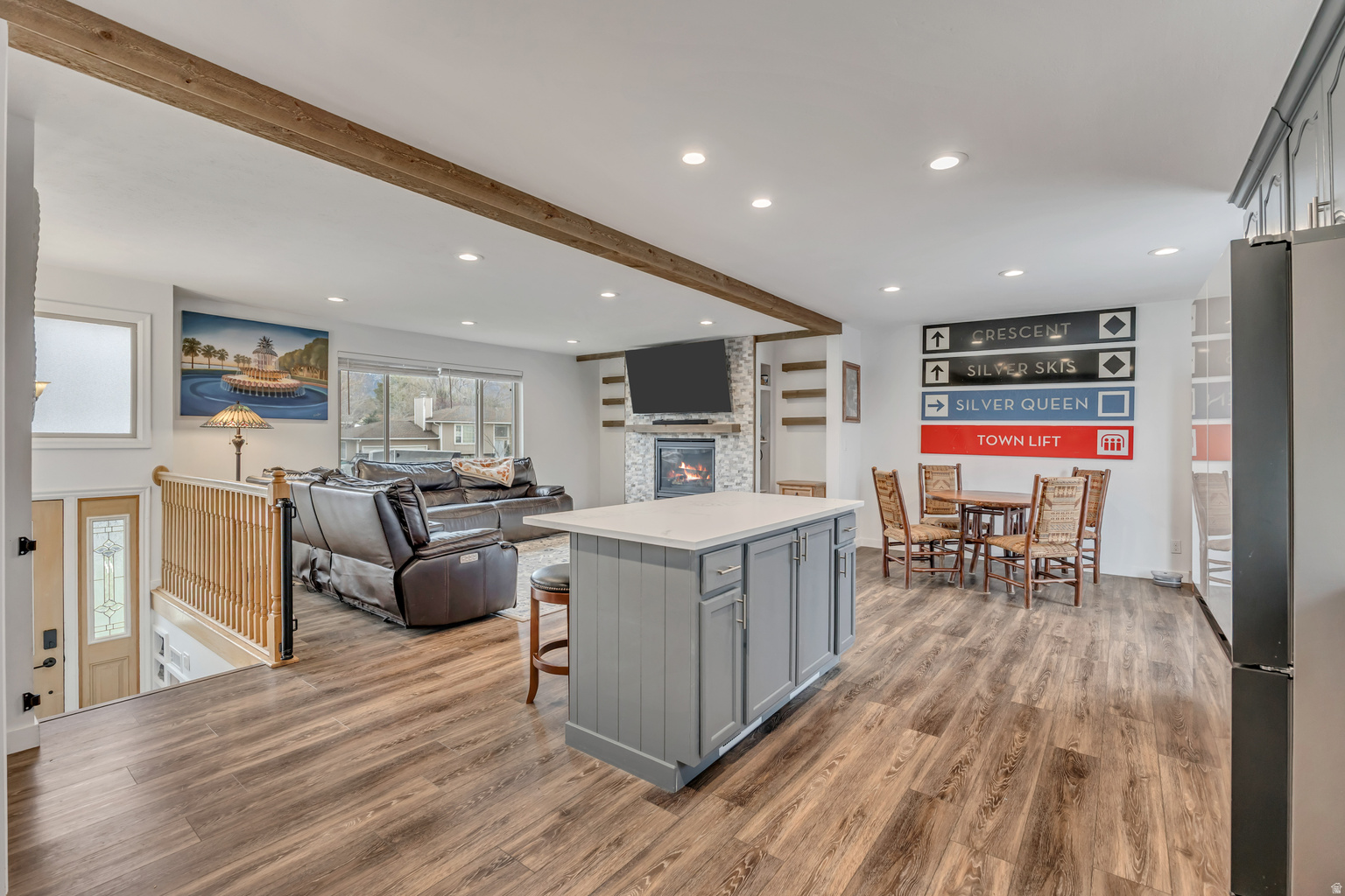 9218 S LAURA ANNE WAY, Sandy, UT, 84094